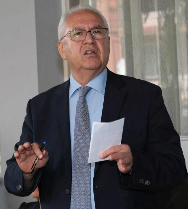 Karabağlar Belediye Başkanı Muhittin Selvitopu