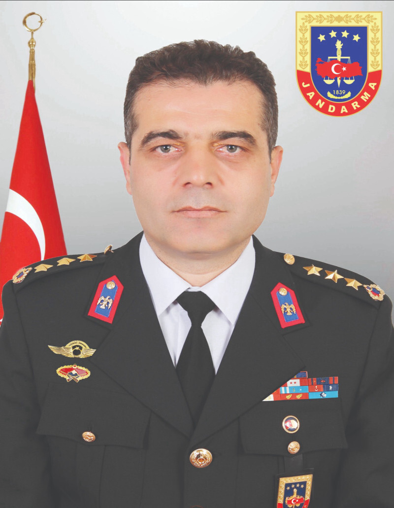 Şehit Jandarma Pilot Kıdemli Albay Oğuzhan Adalıoğlu.