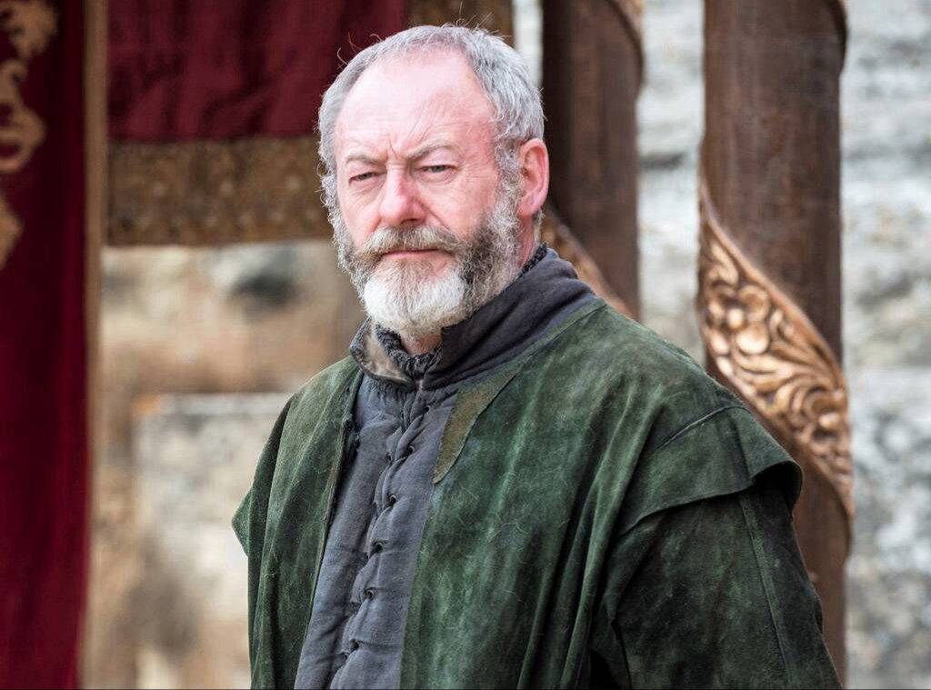 "Game of Thrones" dizisindeki Davos Seaworth rolüyle tanınan Cunningham, Gazze'de yaşananlara dikkati çekmek amacıyla paylaşımlar yapıyor.