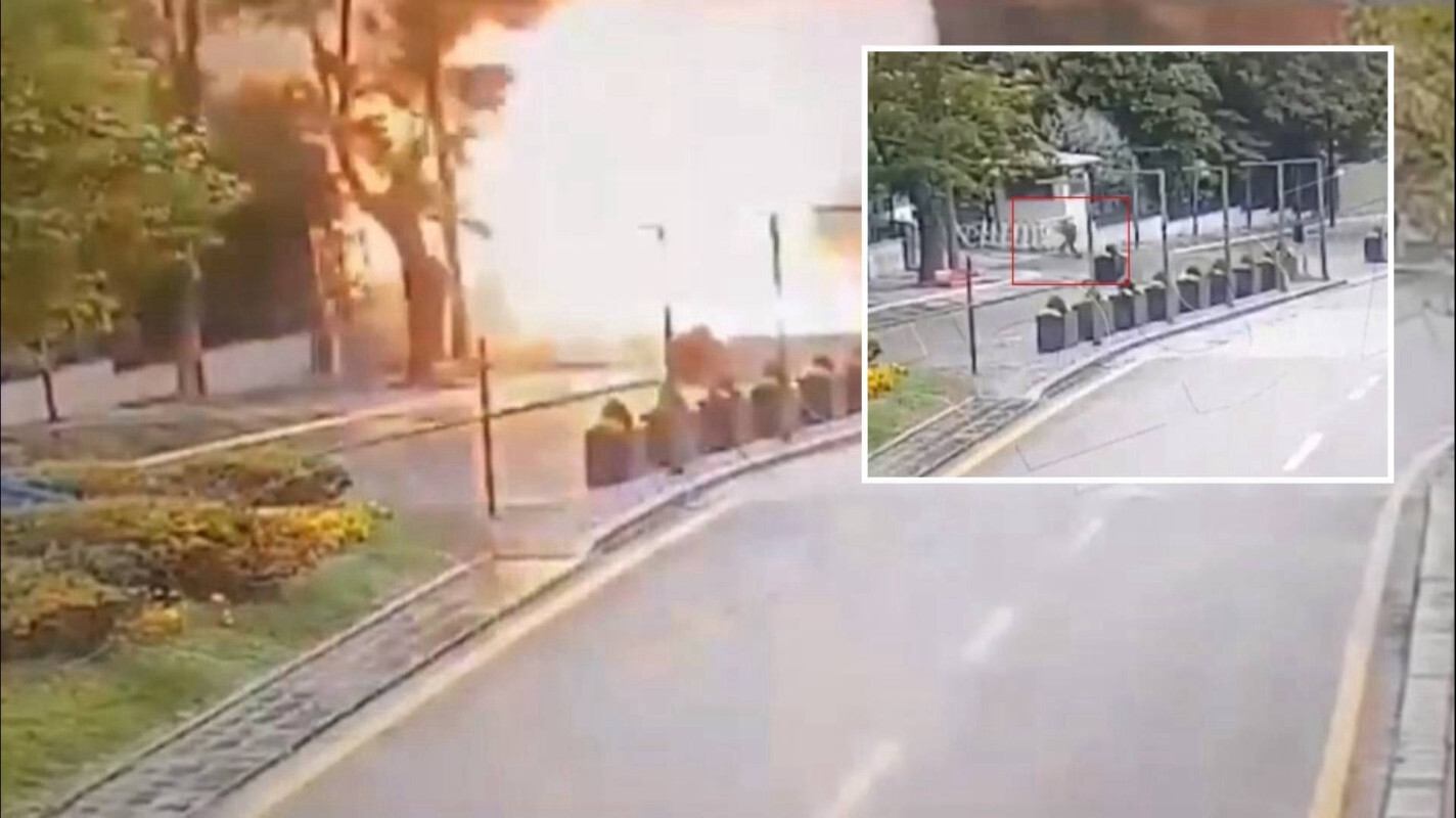 Ankara'da Emniyet Genel Müdürlüğü önünde patlamanın gerçekleştiği ana dair görüntüler
