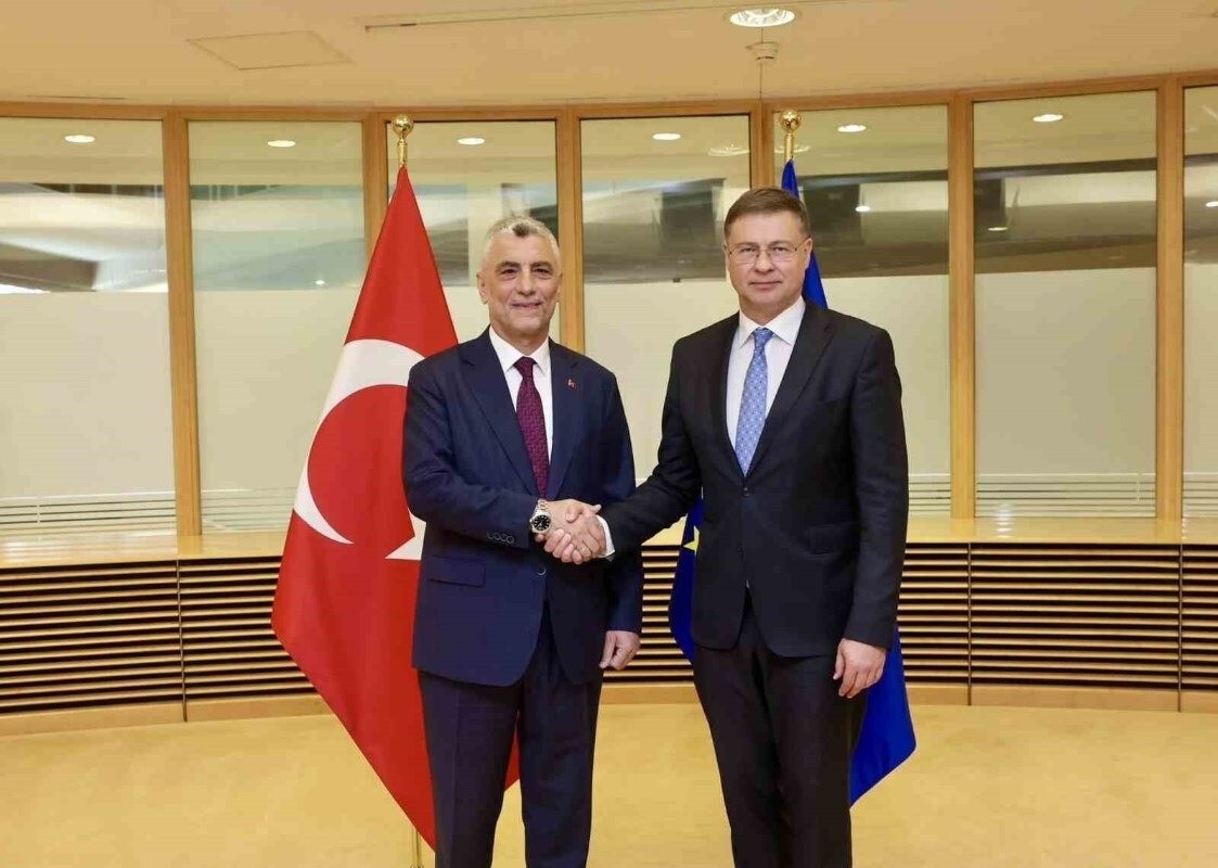 Bakan Bolat-Avrupa Komisyonu Başkan Yardımcısı Dombrovskis