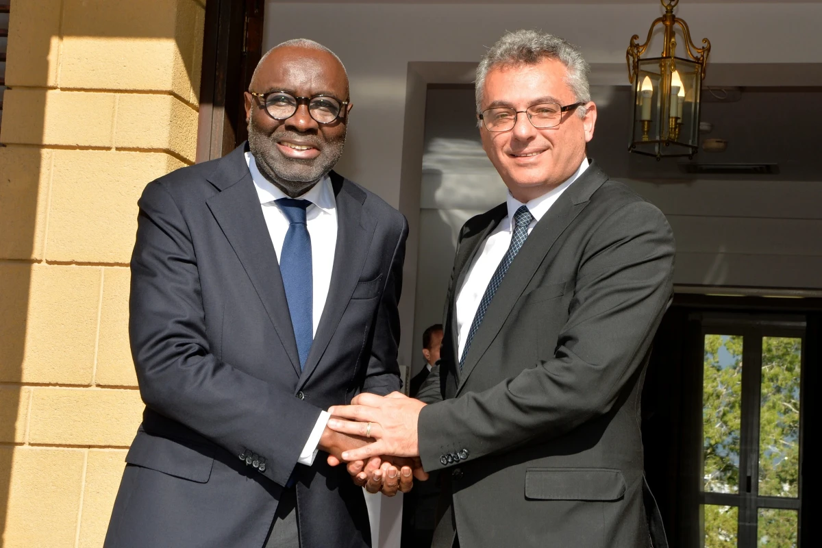 BM Genel Sekreteri’nin Kıbrıs Özel Temsilcisi Khassim Diagne (solda) - Erhürman