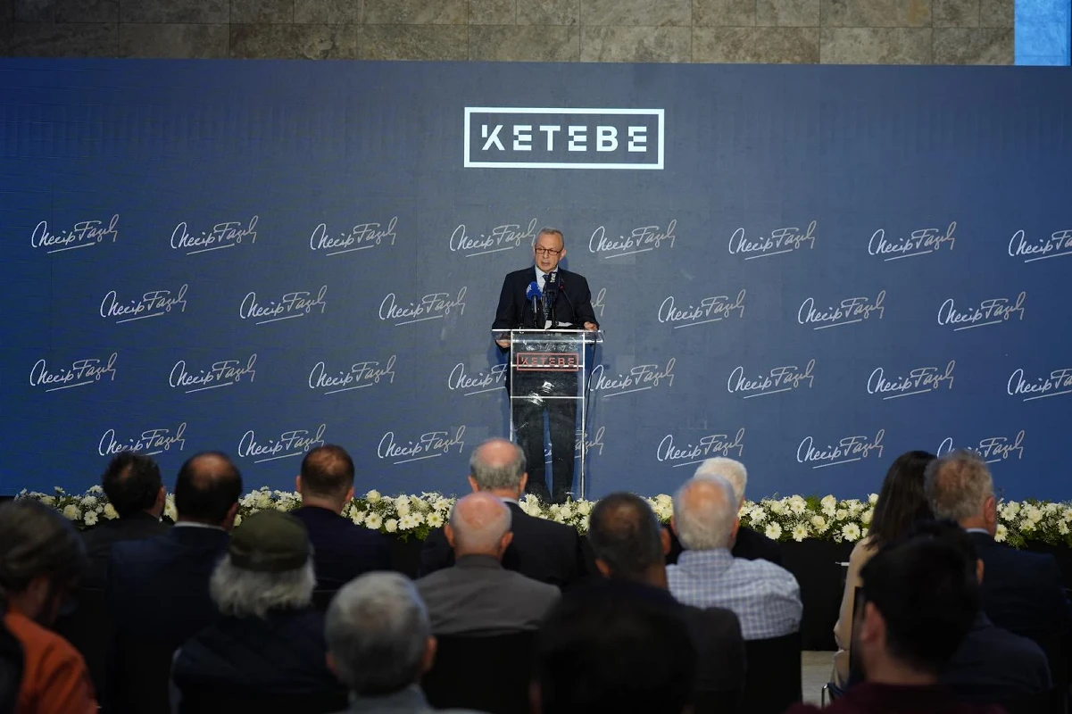 Büyük Doğu Yayınları Genel Koordinatörü Emrah Kısakürek.