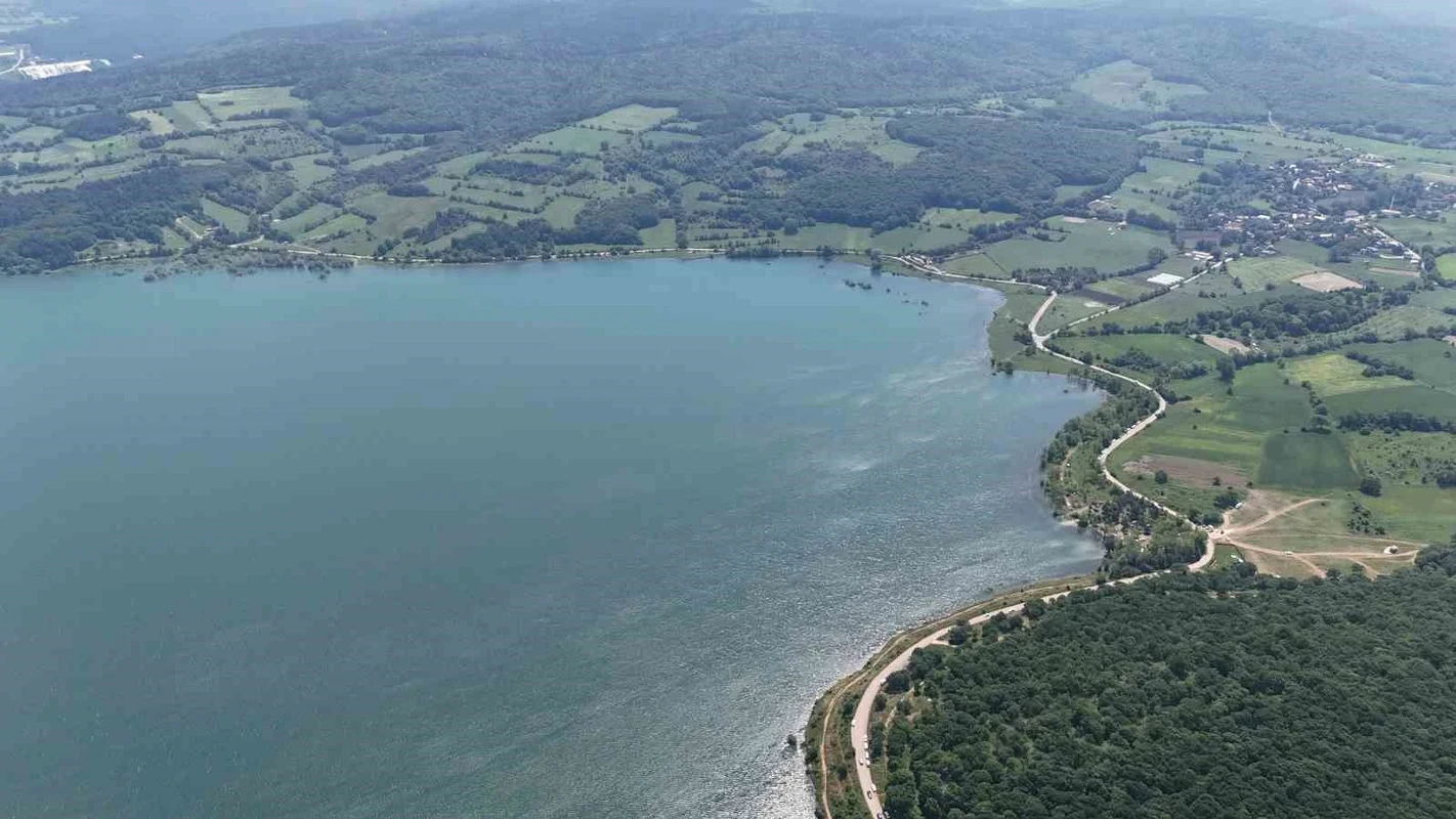 Geçen yıl adacıklar bile ortaya çıkmıştı: Şimdiki su seviyes