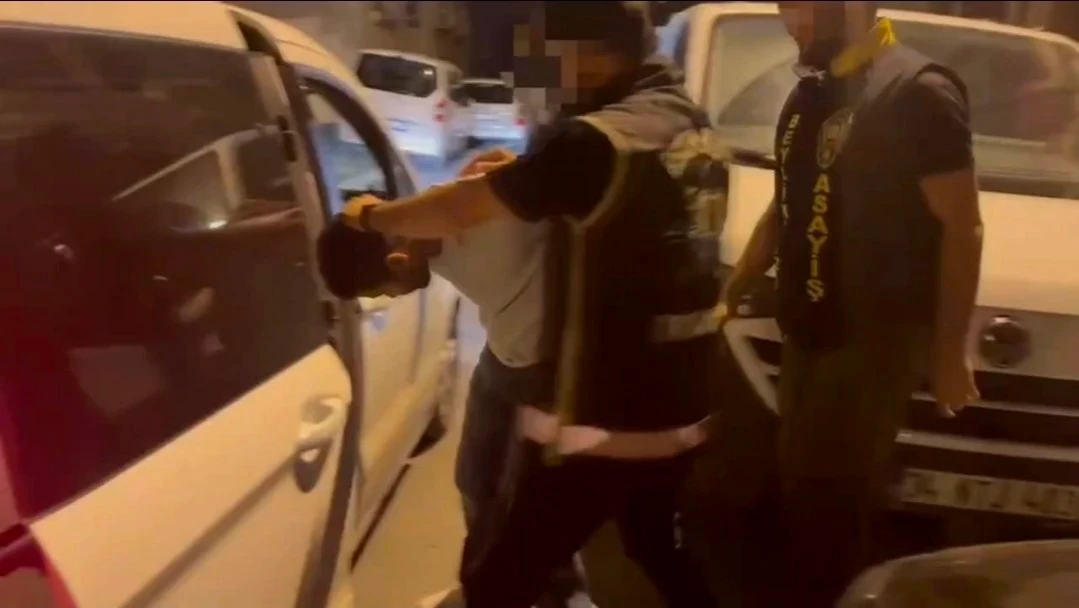 İstanbul merkezli 7 ayrı suç örgütüne yönelik operasyonda 28 şüpheli yakalandı