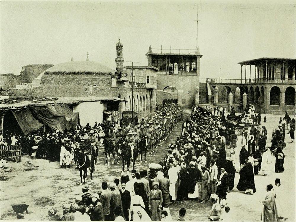 İngiliz Ordusu Bağdat'a girerken... (1917)
