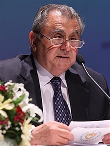 İrsen Küçük, Kuzey Kıbrıs Türk Cumhuriyeti başbakanı (2010–2013)