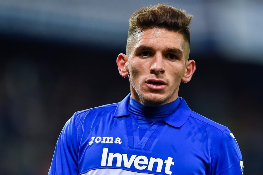 22 yaşındaki Lucas Torreira, Serie A ekiplerinden Sampdoria'da forma giyiyor.