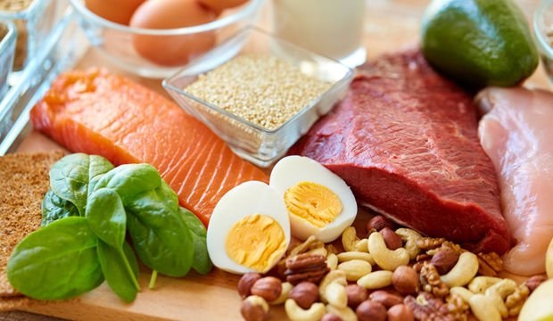 Bol proteinli beslenme tarzının en büyük dezavantajı, böbreklere ve karaciğere aşırı yük binmesidir.