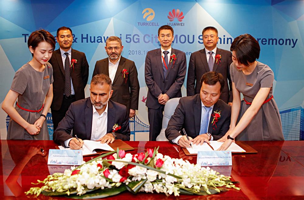 Akıllı şehirler için Turkcell ve Huawei gerekli imzaları attı.