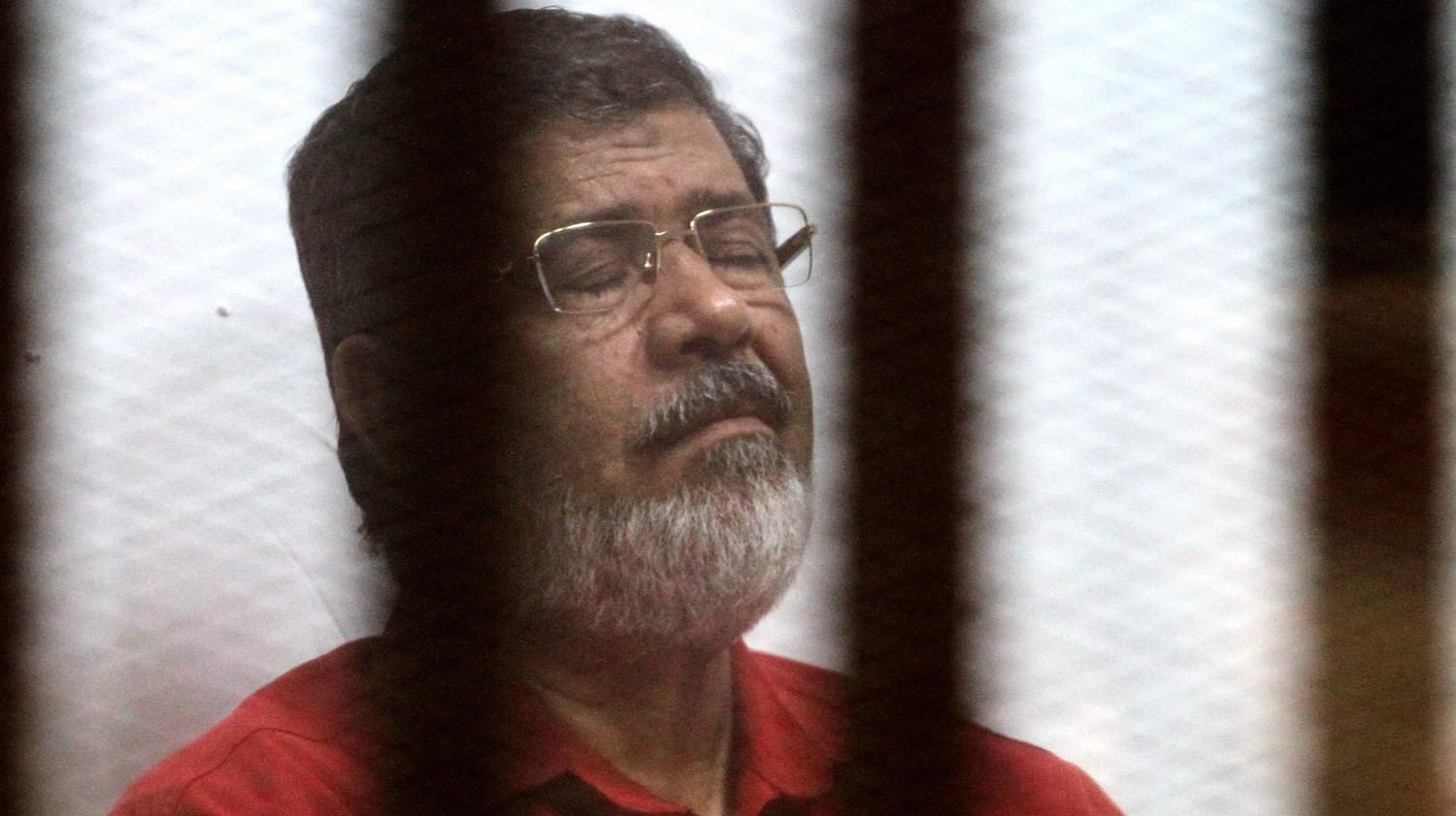 Mısır eski Cumhurbaşkanı Muhammed Mursi, mahkeme salonunda kalp krizi geçirmesinin ardından hayatını kaybetmişti.