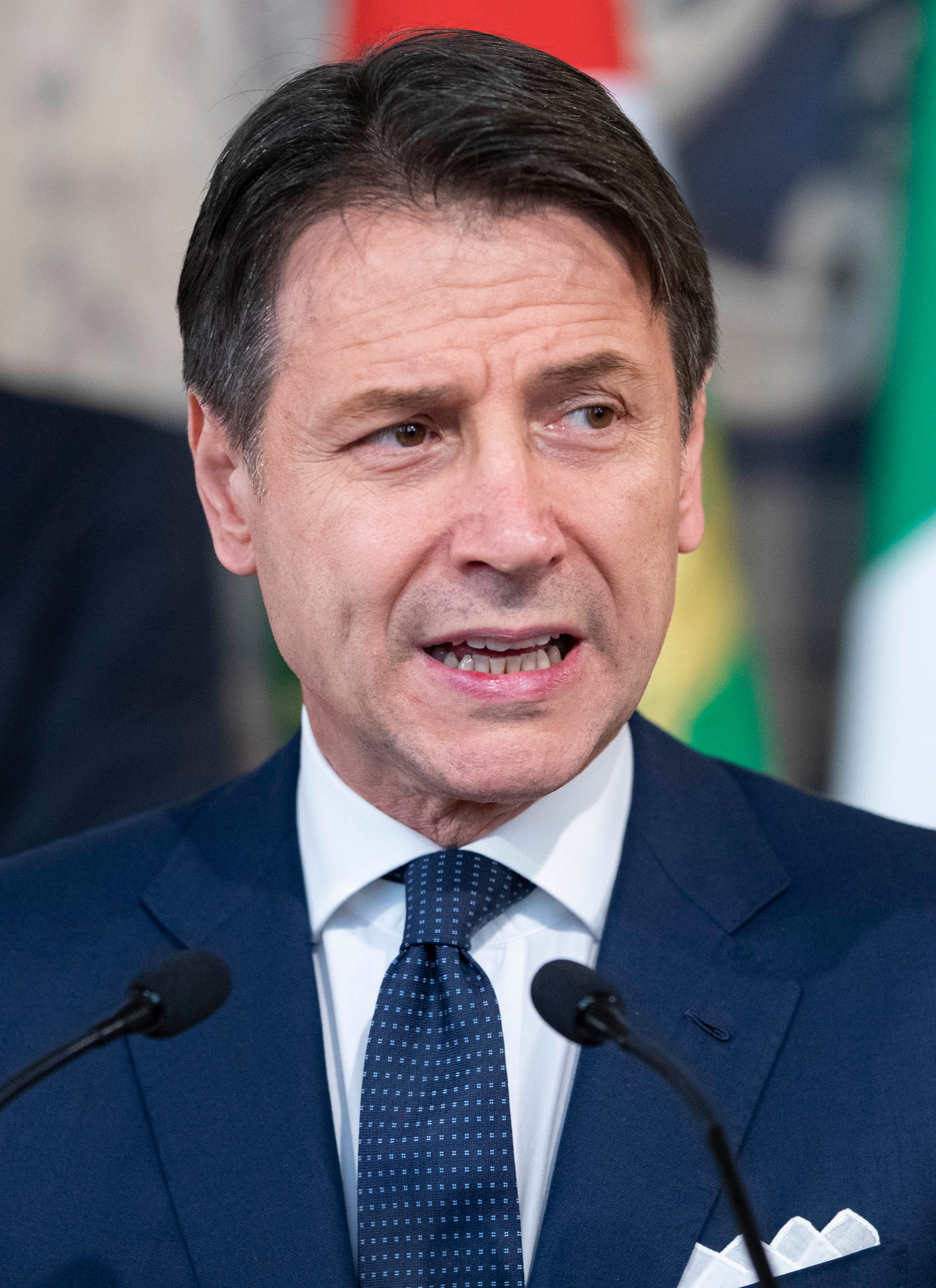 İtalya Başbaşkanı Giuseppe Conte, Meclis'ten OHAL uzatma yetkisini aldı