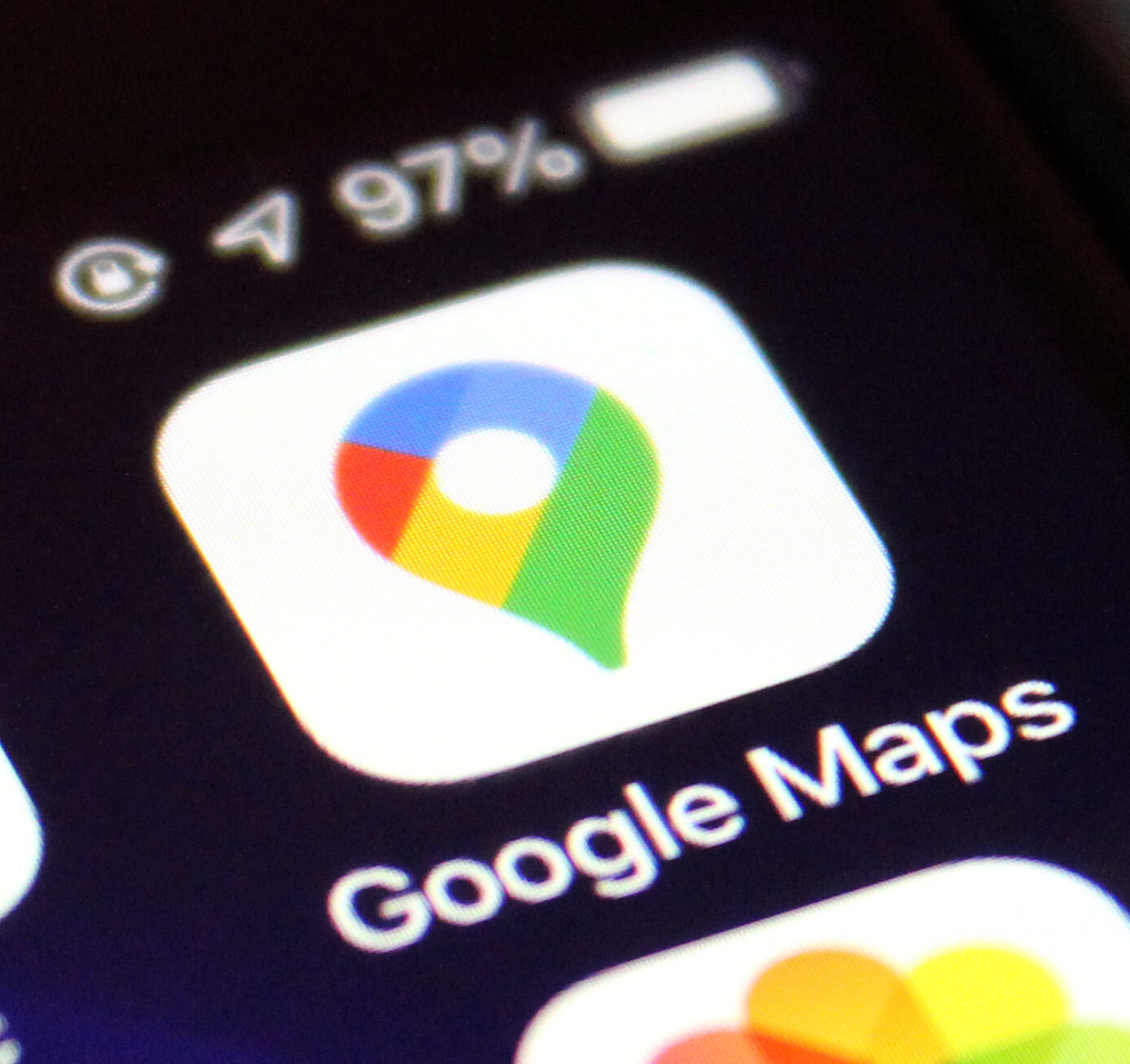 Google Haritalar bir yandan da yayınlanan güncellemelerle birlikte ek özellikler sunmaya devam ediyor. 