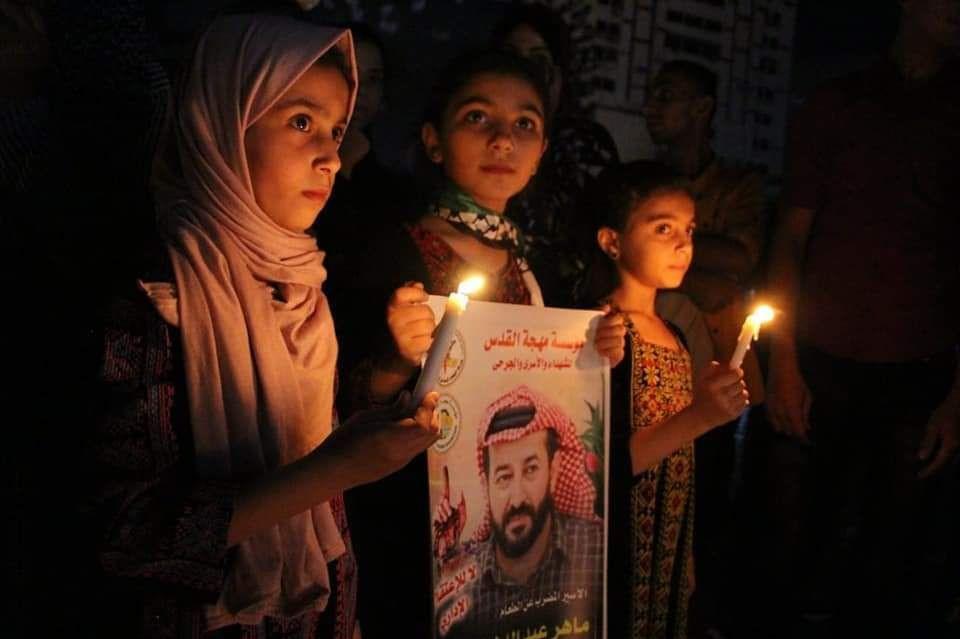 Ahres, İsrail askerlerince Batı Şeria'nın Cenin kentindeki evinden 27 Temmuz'da gözaltına alınan.