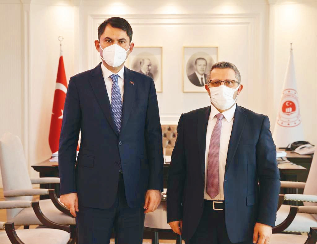 Çevre ve Şehircilik Bakanı Murat Kurum, Yeni Şafak Genel Yayın Yönetmeni Hüseyin Likoğlu’na çalışmalarını anlattı.
