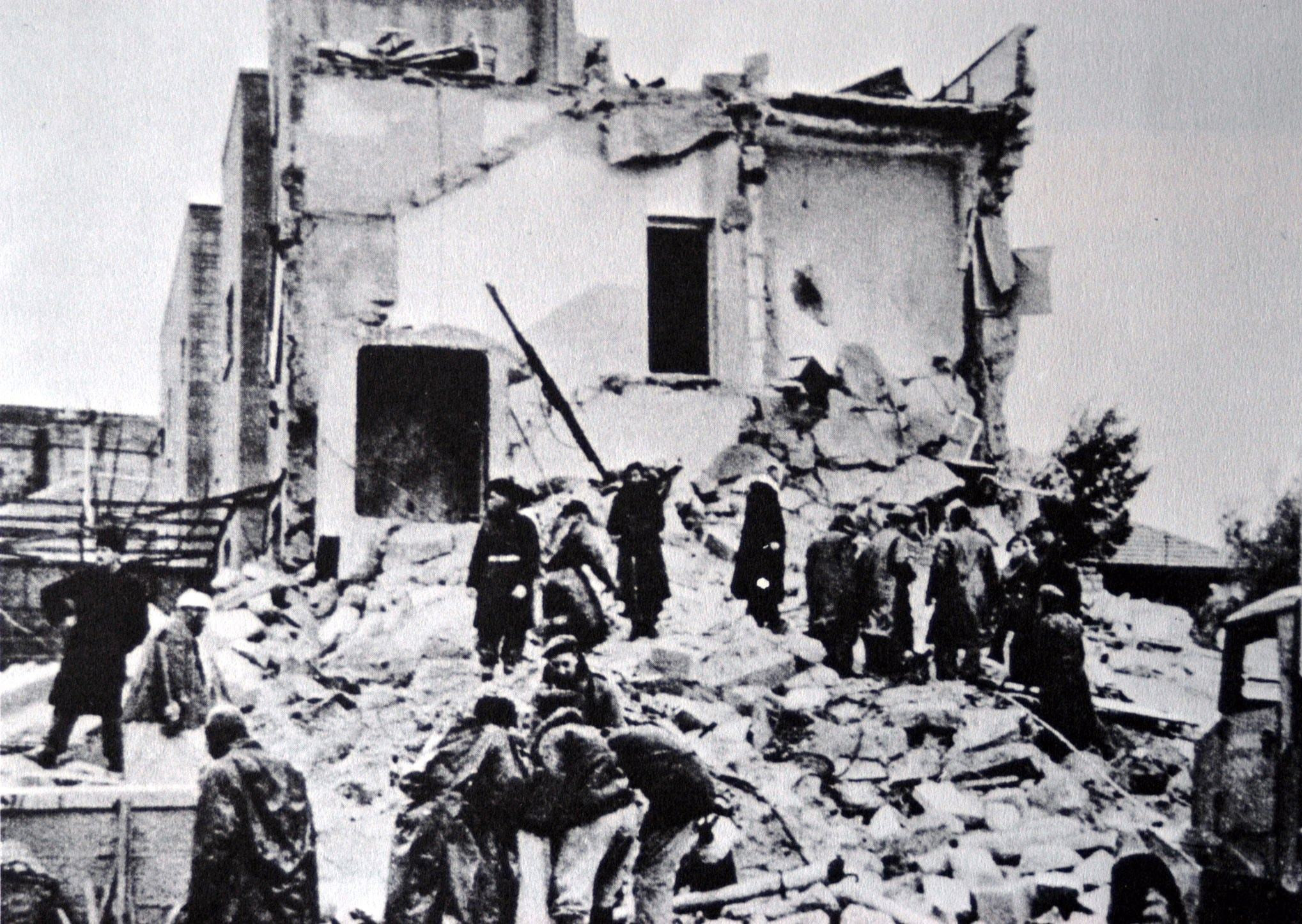 6 Ocak 1948'de, Kudüs'teki Semiramis Hotel, Hagana örgütüne mensup Siyonist teröristlerin saldırısına uğradı. Müslüman ve Hristiyan 26 kişinin öldüğü saldırının kurbanları arasında İspanya'nın Kudüs Viskonsülü Manuel Allende Salazar da vardı.