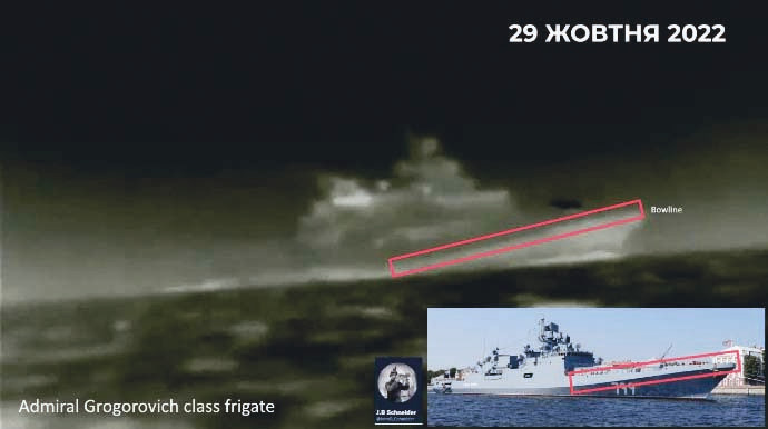 Ukrayna deniz dronları Rus gemileri vurdu.