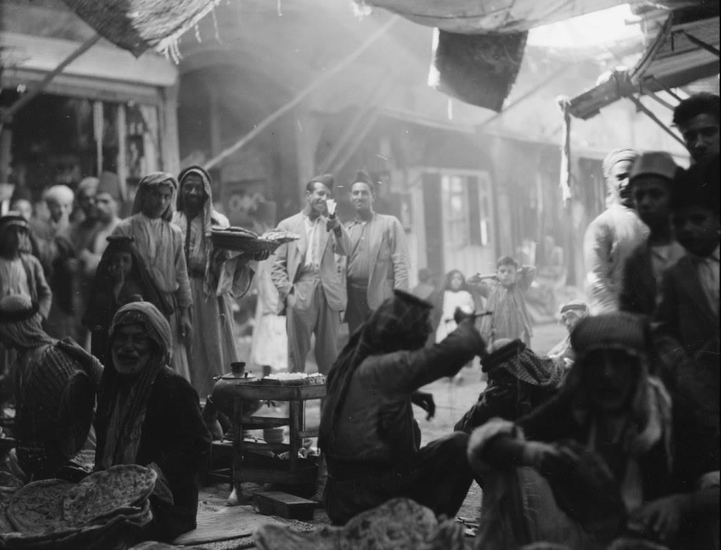 Bağdat’ta bir öğlen vakti, 1932.