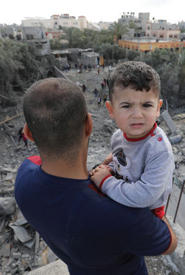İsrail, Filistin'deki bebekler, kadınlar ve sivilleri öldürdüğünde ise meşru müdafaadan dem vururdu.