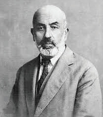 Mehmet Âkif Ersoy.
