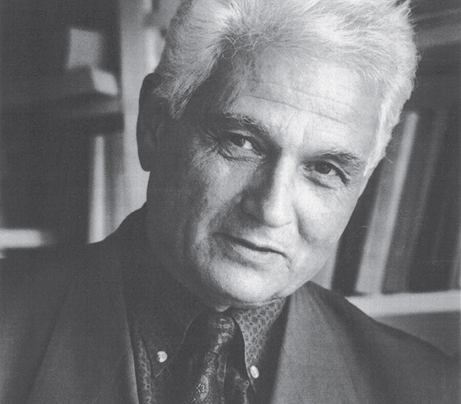 Jacques Derrida.