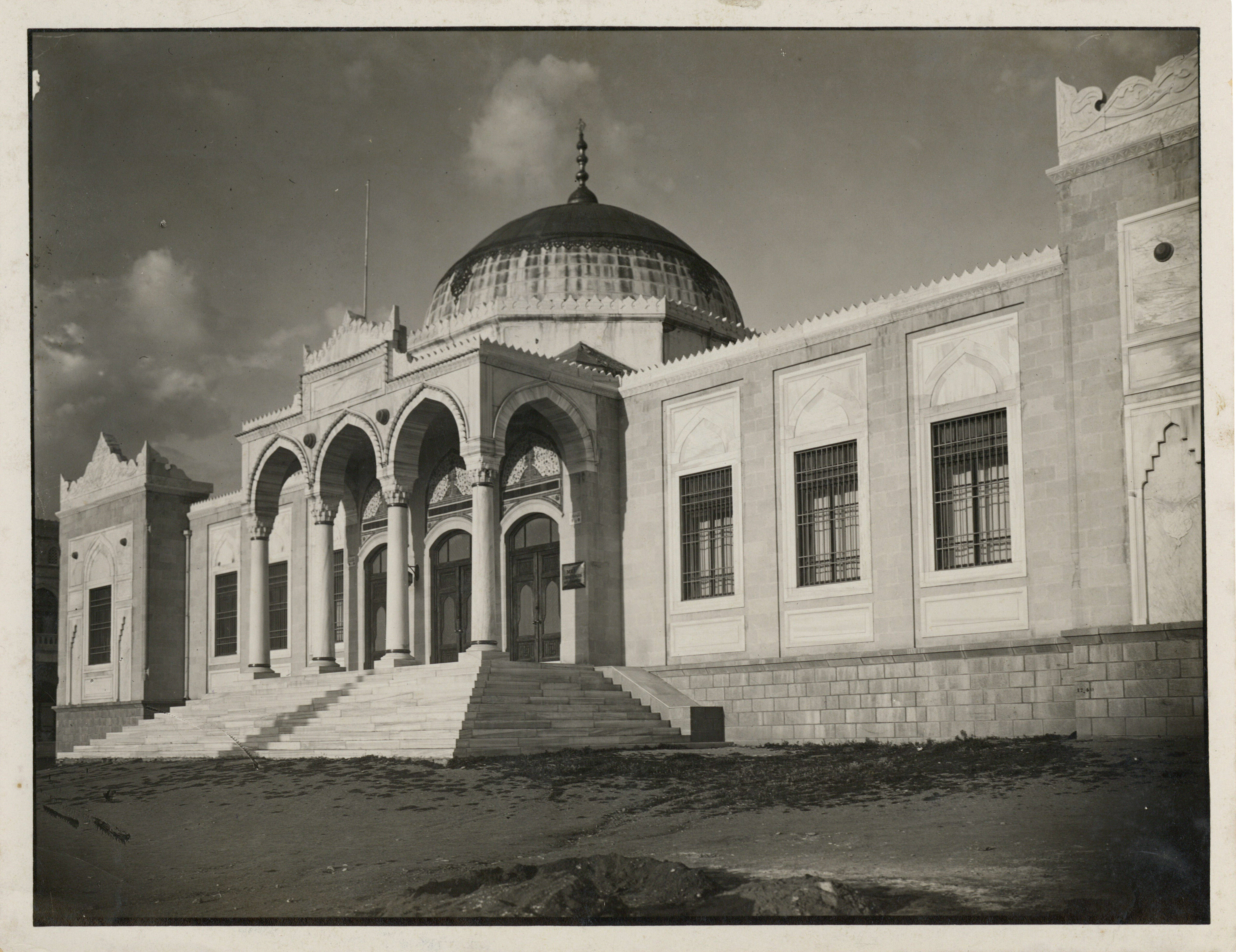 Ankara Etnografya Müzesi, Kuzeybatı ön cephe. Fotoğraf: URL-6 Salt Arşivi 